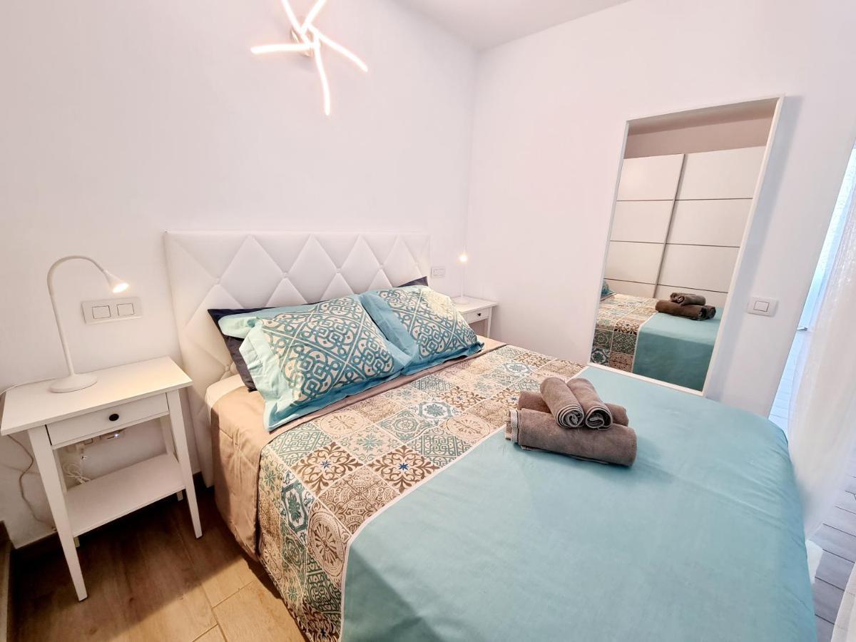 Apartamento Luca 05 En Playa Roca Costa Teguise Extérieur photo