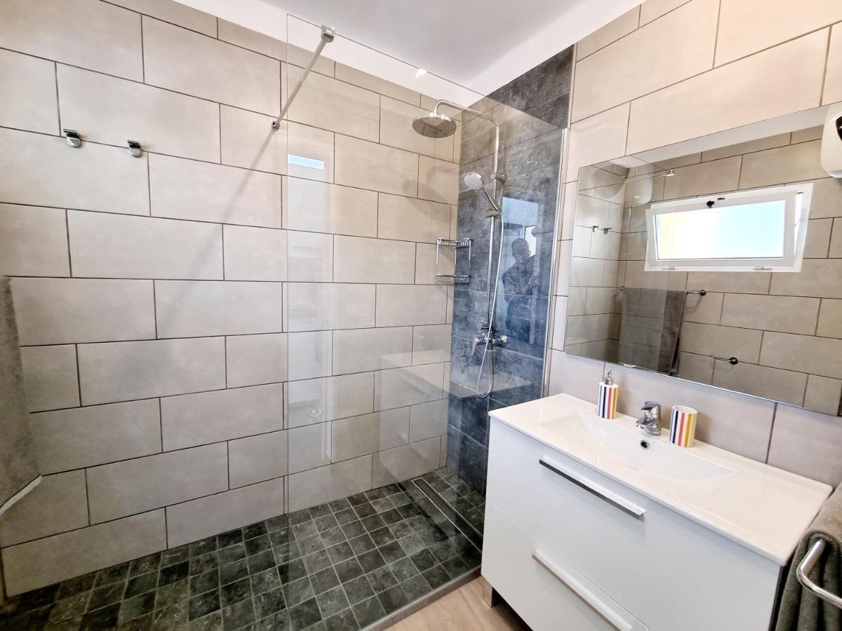 Apartamento Luca 05 En Playa Roca Costa Teguise Extérieur photo