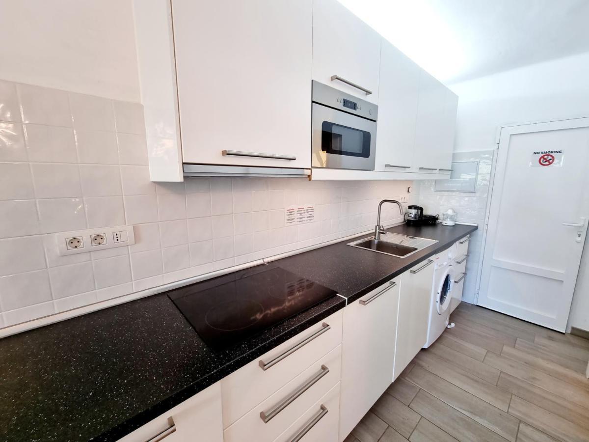 Apartamento Luca 05 En Playa Roca Costa Teguise Extérieur photo